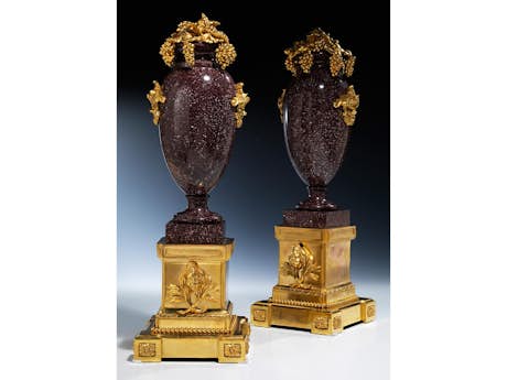 Paar Louis XVI-Porphyrziervasen